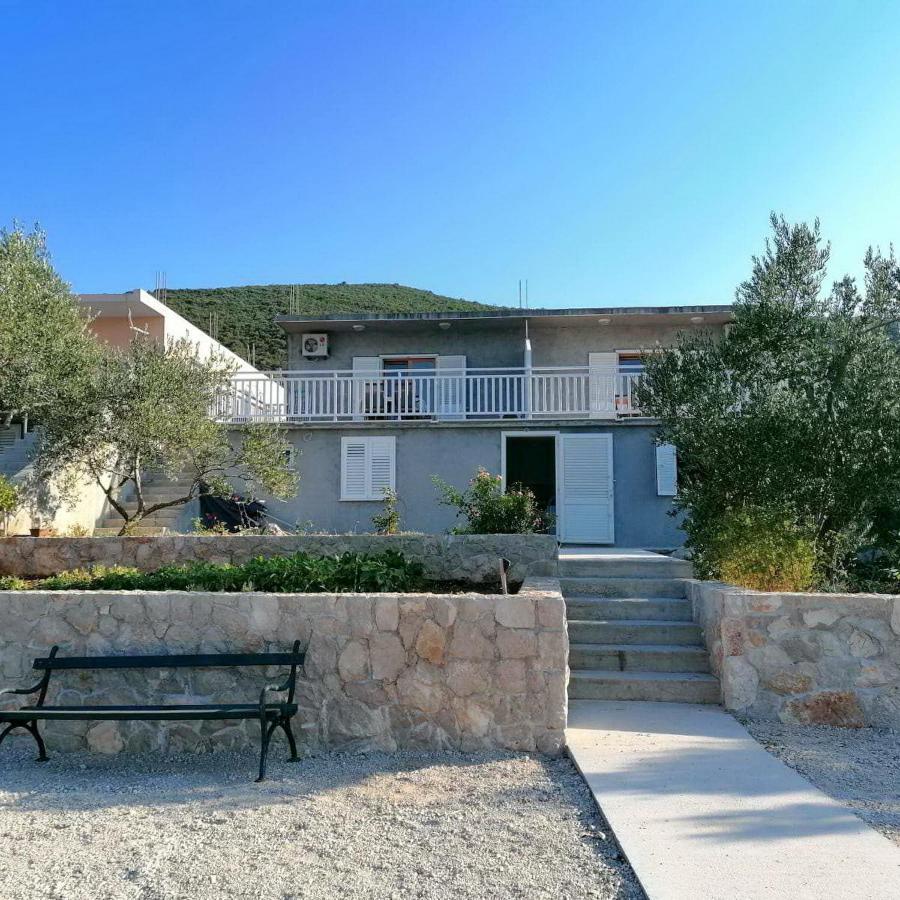 Holiday Home Blue Dream Putniković Eksteriør billede
